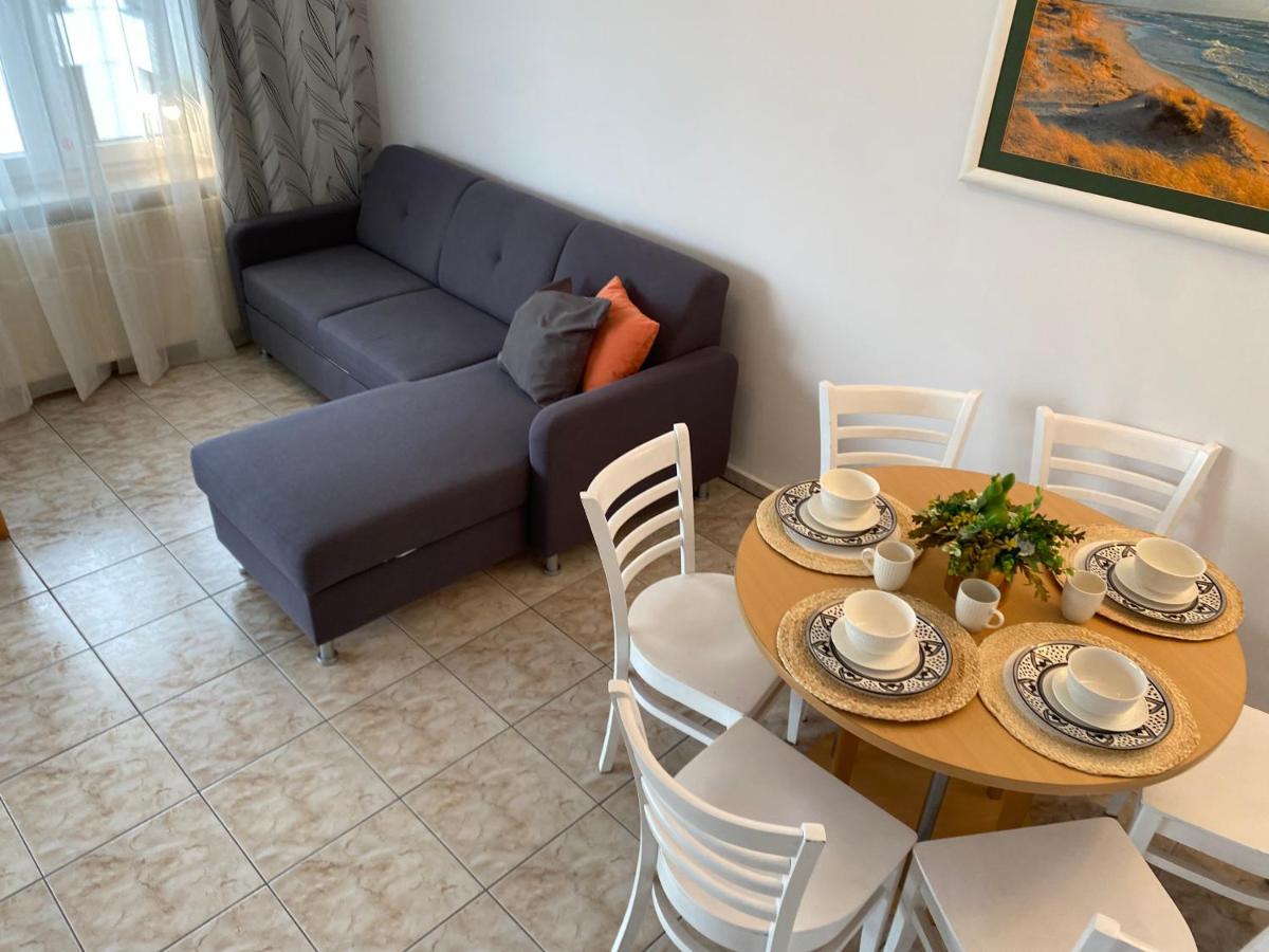 Ferienwohnung Kolobrzeg Latarnia Morska Exterior foto